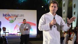 कितना कामयाब होगा PM मोदी के आक्रामक राष्ट्रवाद के सामने राहुल गांधी का नया समाजवाद