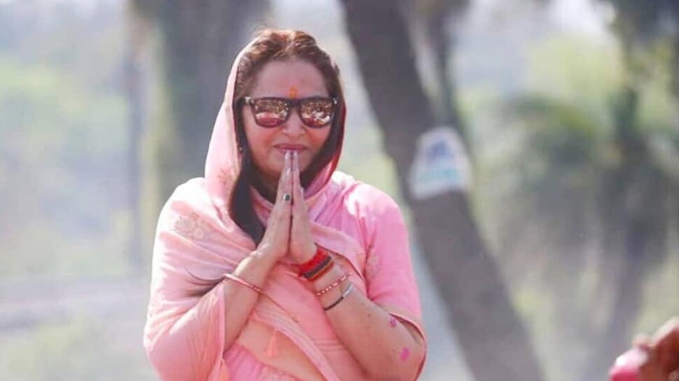 57 साल की हुईं जया Jaya became 57 years old