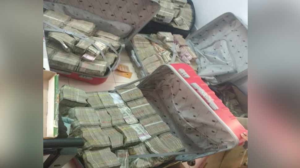 मप्र में आयकर की छापेमारी में 281 करोड़ के कैश रैकेट का पर्दाफाश, 14.6 करोड़ नकद बरामद