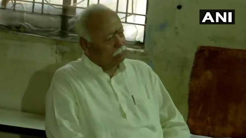 NOTA पर बोले मोहन भागवत, 'चुप रहने से कुछ नहीं होगा, आपको हां या ना कहना ही होगा'