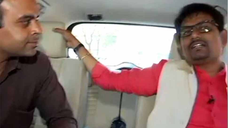 'गुजरात कांग्रेस पर नहीं है राहुल गांधी का कंट्रोल, यहां यूज एंड थ्रो चल रहा है' 'गुजरात कांग्रेस पर नहीं है राहुल गांधी का कंट्रोल, यहां यूज एंड थ्रो चल रहा है'