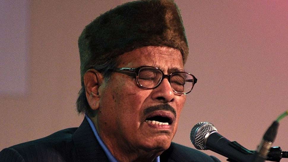 सारेगामा ने न्यायालय से कहा, 'सीडी कवर पर मन्ना डे की फोटो-नाम का नहीं होगा इस्तेमाल' सारेगामा ने न्यायालय से कहा, 'सीडी कवर पर मन्ना डे की फोटो-नाम का नहीं होगा इस्तेमाल'