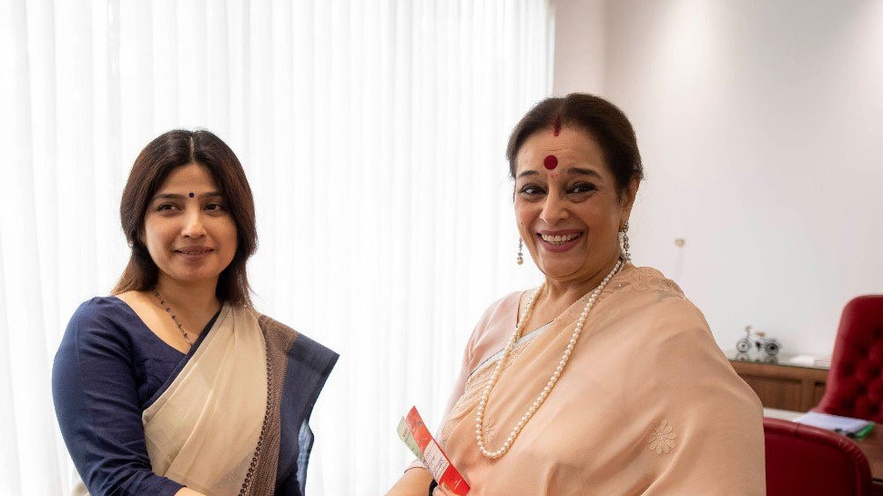 सपा में शामिल हुईं शत्रुघ्न सिन्हा की पत्नी पूनम, लखनऊ से लड़ेंगी लोकसभा चुनाव