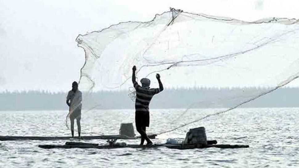 पाकिस्तान से रिहा किए गए 100 मछुआरे, 17 अप्रैल को पहुंचेगे गुजरात पाकिस्तान से रिहा किए गए 100 मछुआरे, 17 अप्रैल को पहुंचेगे गुजरात