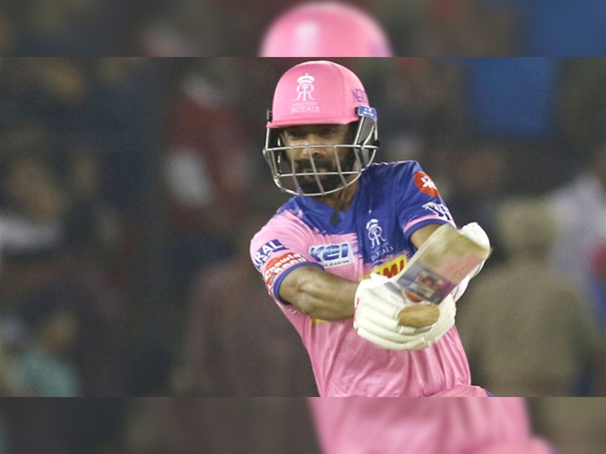 राजस्थान ने अजिंक्य रहाणे (Ajinkya Rahane) को कप्तानी से हटा दिया है. (फोटो: IANS)