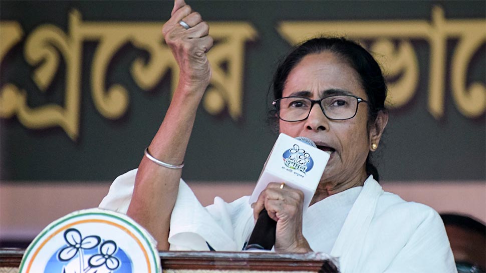 चुनाव आयोग के अधिकारी का बड़ा बयान- बंगाल में पुराने बिहार जैसे हालात, 92% बूथ पर होंगे केंद्रीय बल चुनाव आयोग के अधिकारी का बड़ा बयान- बंगाल में पुराने बिहार जैसे हालात, 92% बूथ पर होंगे केंद्रीय बल
