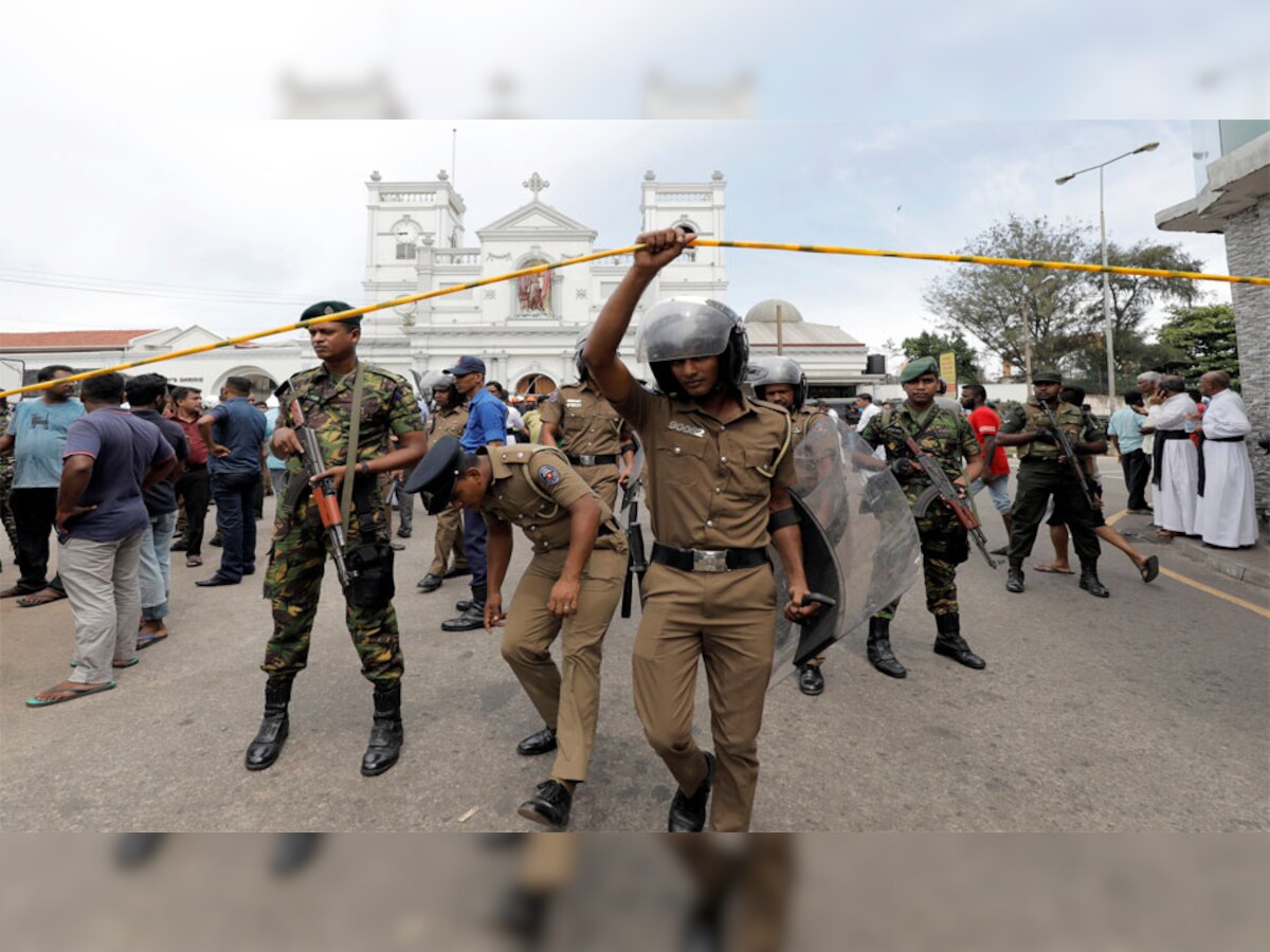 श्रीलंका में अब तक 8 धमाकों में 215 लोगों की हुई हैं मौतें. फोटो रॉयटर्स