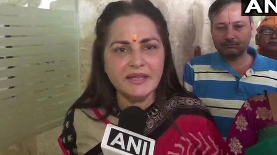 आजम को लेकर मायावती पर विवादित टिप्पणी करने पर जया प्रदा के खिलाफ रिपोर्ट दर्ज