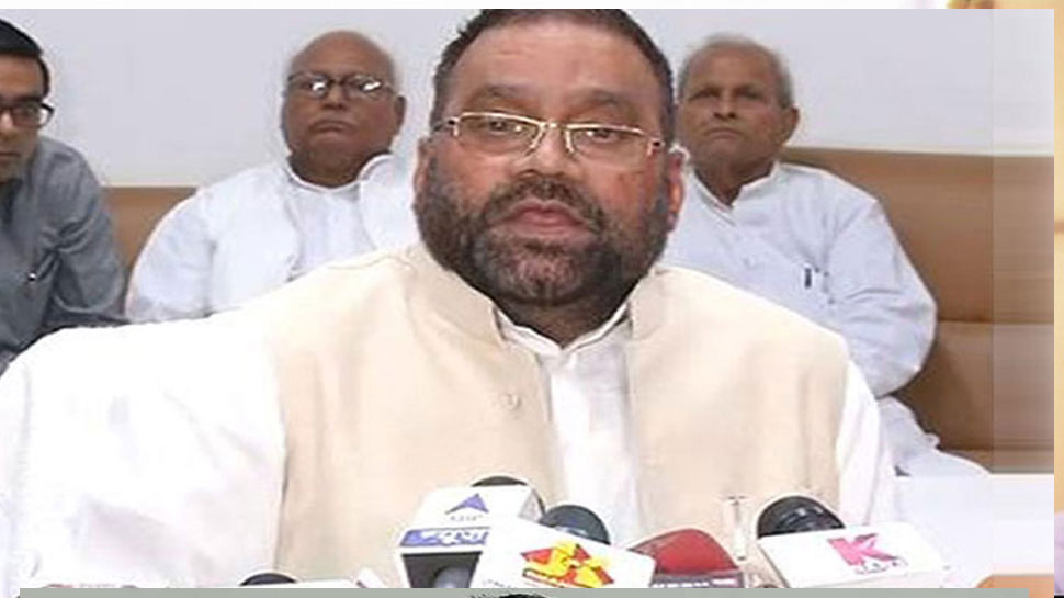 बदायूं: BJP नेता स्वामी प्रसाद मौर्य के घर छापेमारी, सपा प्रत्याशी धर्मेंद्र यादव ने की शिकायत