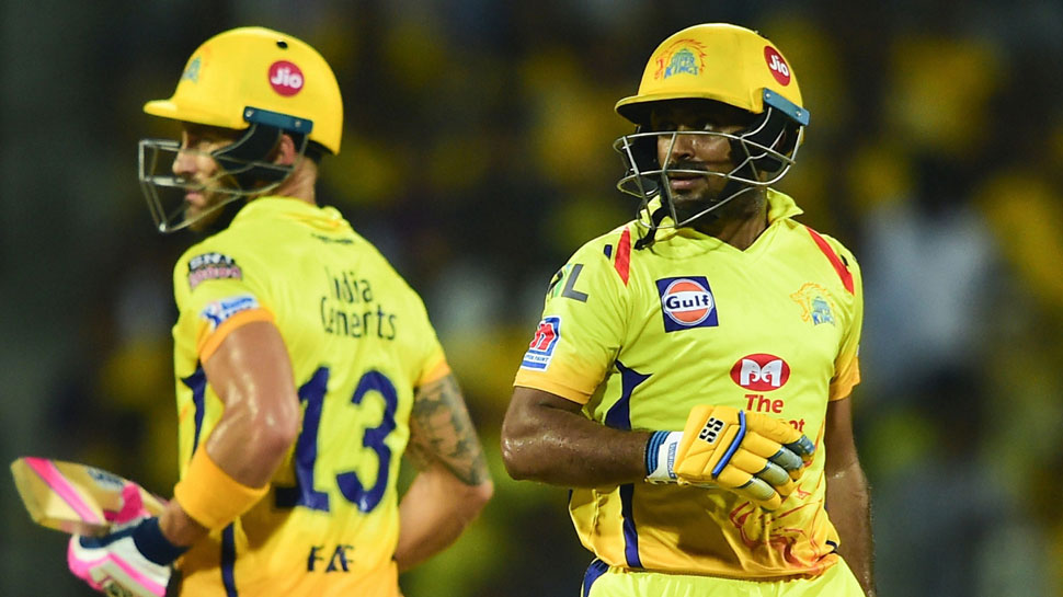 टॉप पर आने के बाद बिखरने लगी थी चेन्नई Chennai was loosing its Streak