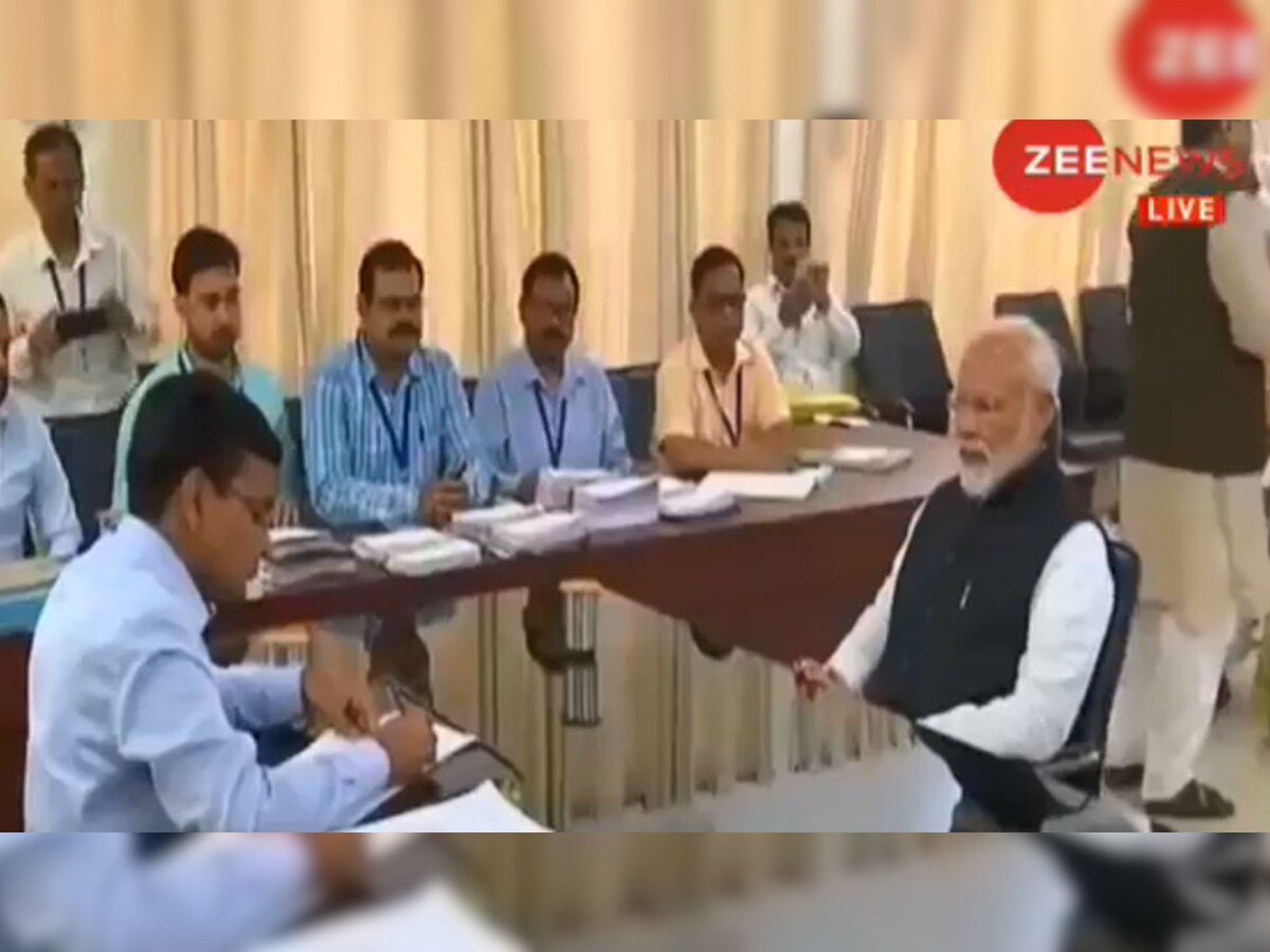 आज नामांकन कर रहे हैं पीएम मोदी.