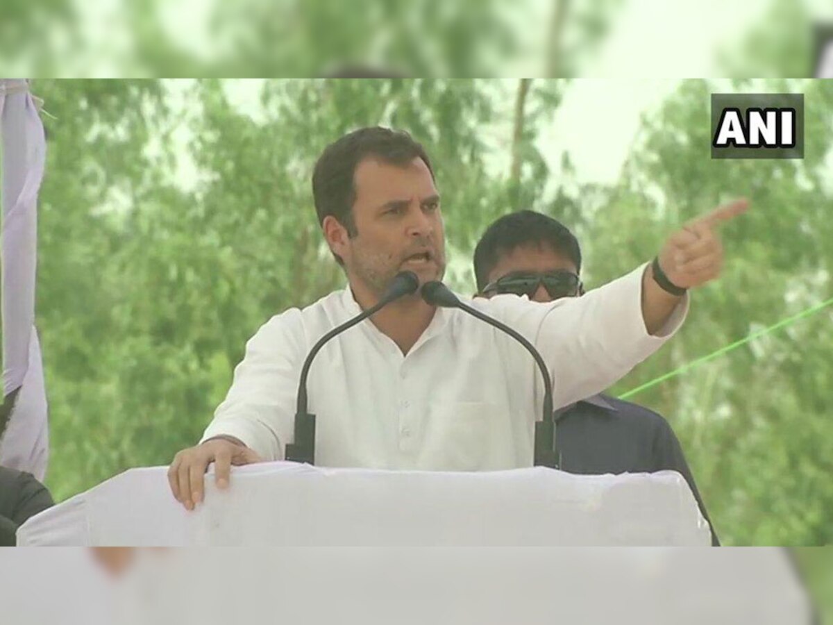रायबरेली संसदीय सीट पर चुनाव लड़ रही सोनिया गांधी के वह आज चुनाव प्रचार करने गए थे. (फोटो-एएऩआई)