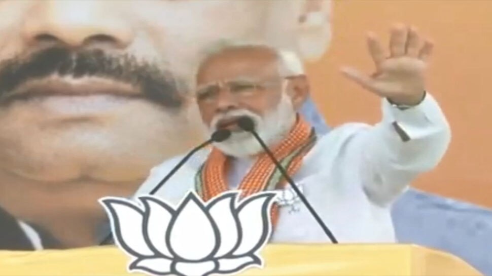 कोडरमा में पीएम मोदी ने कहा- 'वो अफवाह फैला रहे हैं कि मोदी तो जीत गया है वोट न करें'