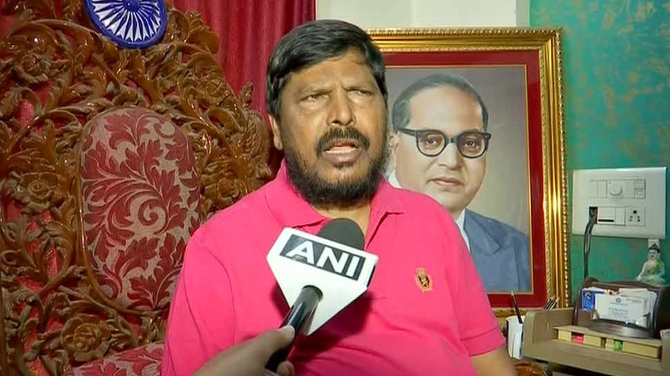 रामदास अठावले का दावा, भोपाल से साध्वी प्रज्ञा को उम्मीदवार बनाकर BJP ने की सबसे बड़ी गलती
