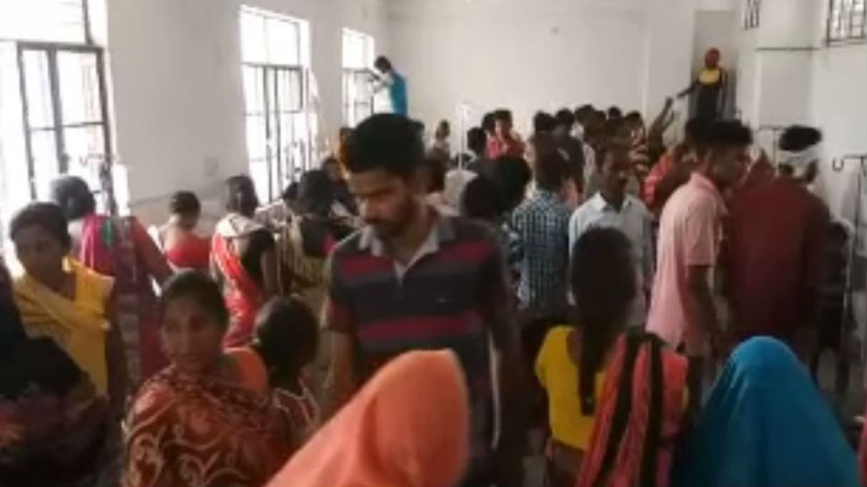 बिहार: मिड डे मील खाने से 50 से अधिक बच्चों की तबियत खराब, खाने में छिपकली गिरने की आशंका