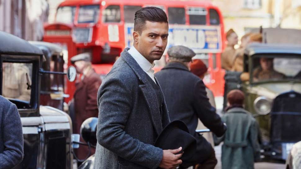 First Look: 'सरदार उधम सिंह' बनकर बॉक्स ऑफिस पर छाएंगे विक्की, दिखेगा देशभक्ति का ऐसा रंग First Look: 'सरदार उधम सिंह' बनकर बॉक्स ऑफिस पर छाएंगे विक्की, दिखेगा देशभक्ति का ऐसा रंग