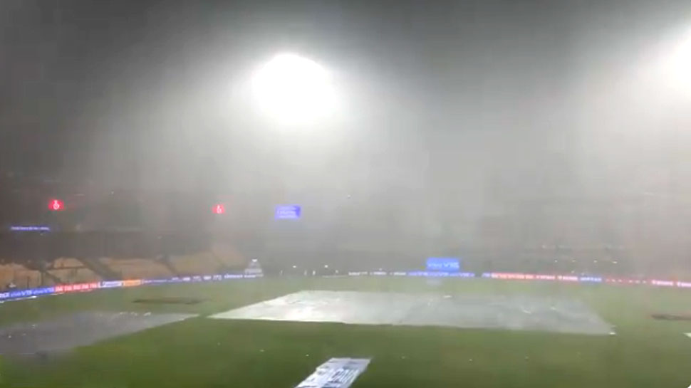 IPL 2019: बारिश के कारण राजस्थान-बेंगलुरु मैच में देरी, कटऑफ टाइम 11:30 तक