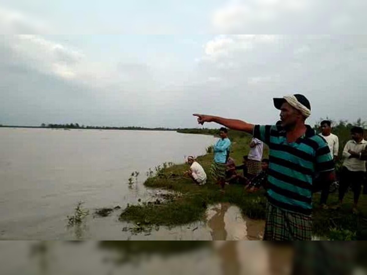 असम में फानी का असर, नदी में नाव पलटने से 3 लापता, 5 ने तैर कर बचाई जान