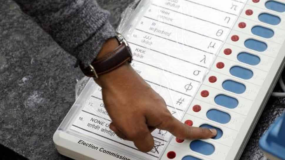भारत की चुनावी प्रक्रिया, ईवीएम के इस्तेमाल के गवाह बने विदेशी चुनाव प्रतिनिधि और सांसद भारत की चुनावी प्रक्रिया, ईवीएम के इस्तेमाल के गवाह बने विदेशी चुनाव प्रतिनिधि और सांसद