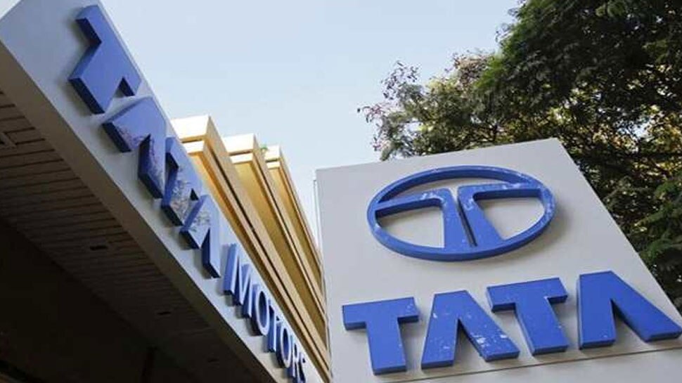 अप्रैल में वाहन बिक्री में भारी गिरावट, Tata Motors की बिक्री 22 फीसदी घटी