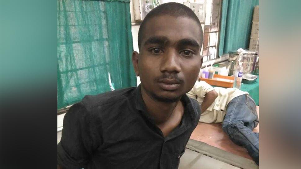 पुणे: पता नहीं बताने पर एक शख्स ने दूसरे को मारी गोली पुणे: पता नहीं बताने पर एक शख्स ने दूसरे को मारी गोली