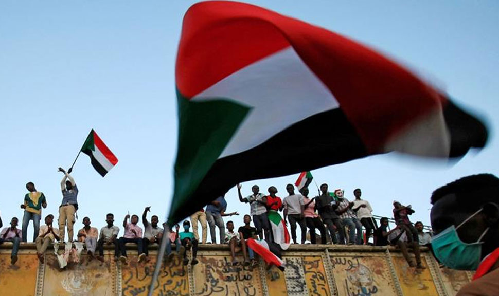 नेतृत्व से जूझ रहे सूडान के शासकों से वैश्विक शक्तियों ने किया आग्रह, कहा- 'दोबारा बातचीत शुरू करो'