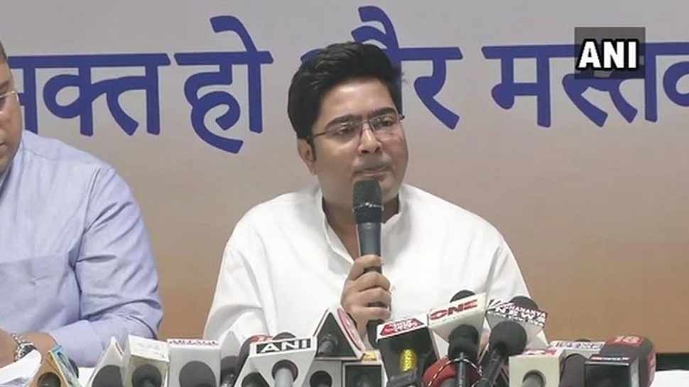 ममता बनर्जी के भतीजे ने पीएम मोदी को भेजा मानहानि का नोटिस, करी माफी की मांग ममता बनर्जी के भतीजे ने पीएम मोदी को भेजा मानहानि का नोटिस, करी माफी की मांग