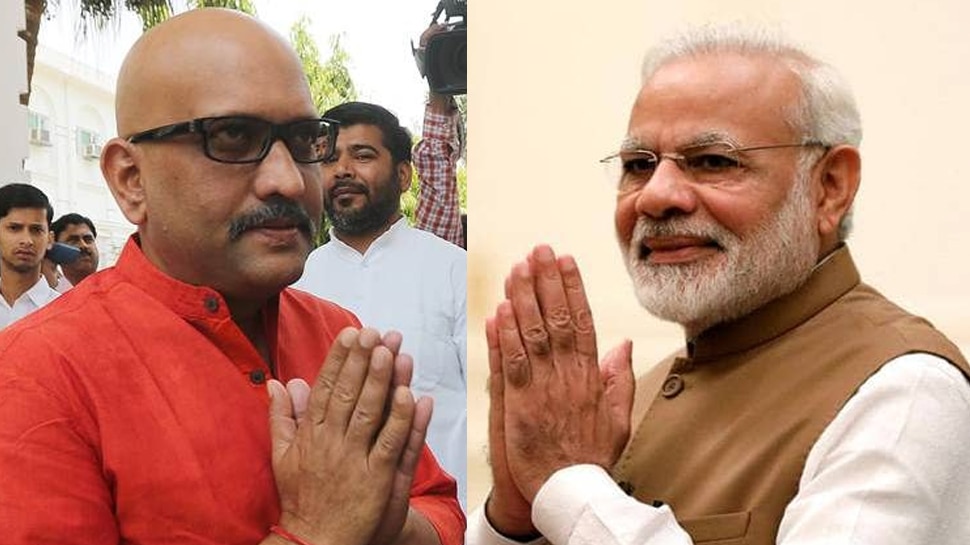 कांग्रेस ने जिसे PM मोदी से लड़ने को भेजा, वह करने लगे वाजपेयी की तारीफ