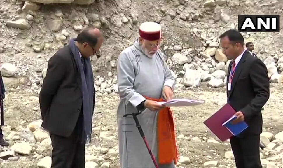 अधिकारियों से भी की बातचीत Conversations with officials