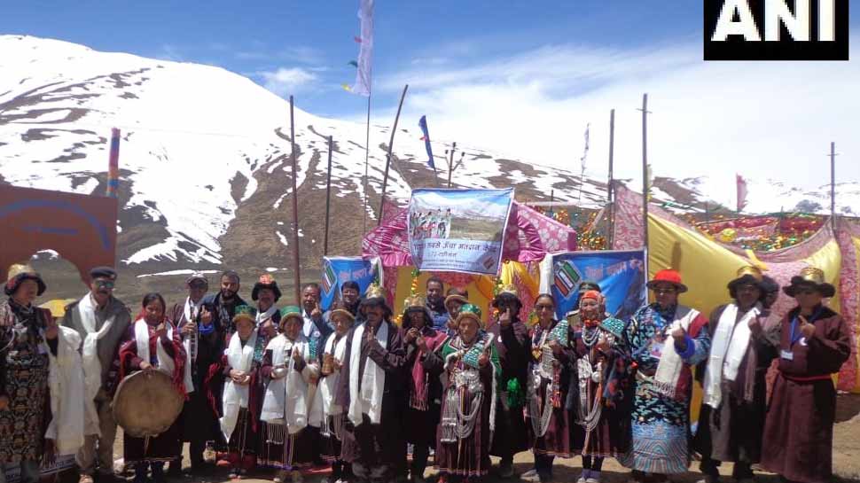 15,256 फुट ऊंचाई पर स्थित है दुनिया का सबसे ऊंचे मतदान केंद्र, दो घंटे में हुआ 53% मतदान