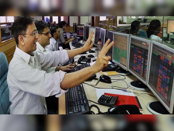 Exit Polls के बाद शेयर बाजार ने रचा इतिहास, सेंसेक्स में 10 साल की सबसे बड़ी तेजी