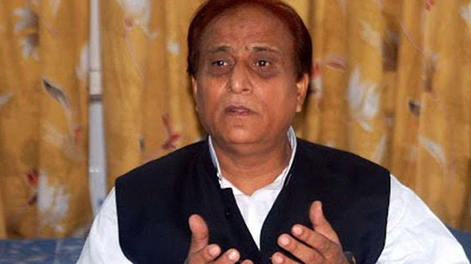 आजम खान बोले, 'हिंदुस्तान की गद्दी पर काबिज लोगों से डेमोक्रेसी को डर लगने लगा है' आजम खान बोले, 'हिंदुस्तान की गद्दी पर काबिज लोगों से डेमोक्रेसी को डर लगने लगा है'