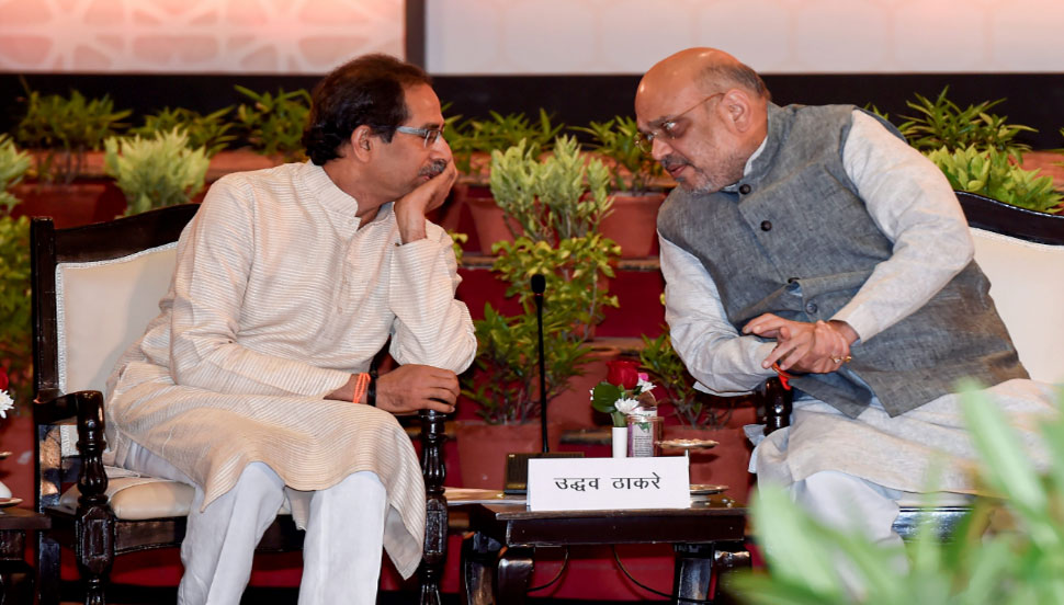 पार्टी ने नहीं जनता ने भी लड़ा चुनाव Party not contested by public