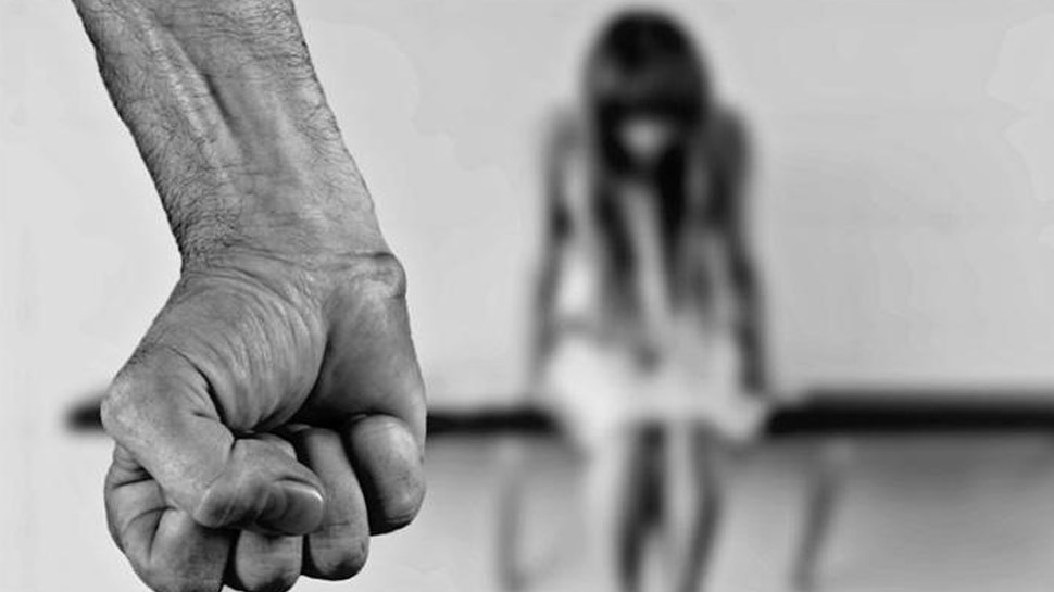 बिहार : पिता के साथ कोचिंग से घर लौट रही लड़की का अपहरण, लोगों ने किया हंगामा