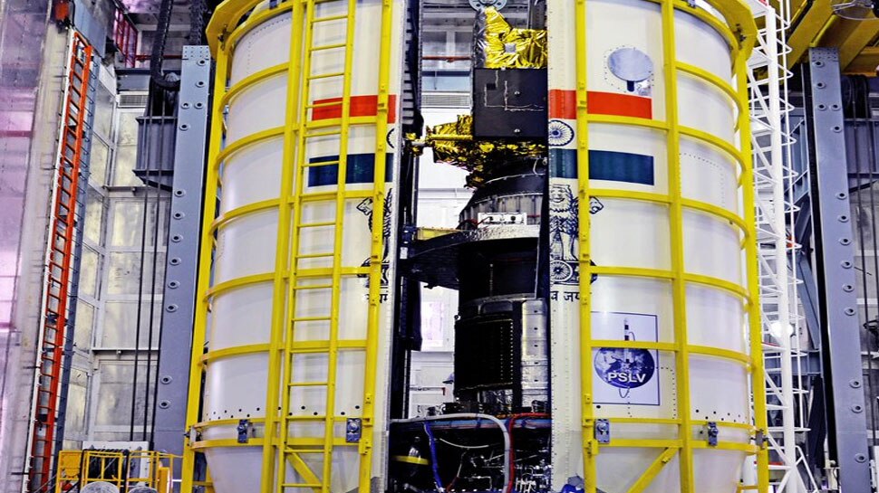 इस स्पेशल प्रोजेक्ट पर दिन-रात मेहनत कर रहा ISRO, बना रहा ये 6 खास सैटेलाइट, जानें क्यों