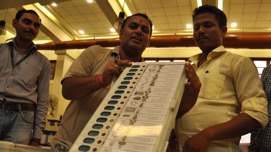 अगर वीवीपैट काउंटिग और EVM के नतीजों में समानता नहीं रही तो फिर क्या होगा?