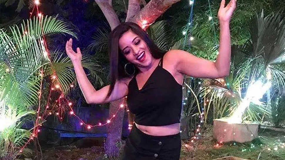 मोनालिसा (फोटो साभार : Instagram) मोनालिसा (फोटो साभार : Instagram)