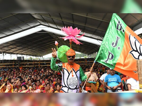 Lok sabha election results 2019: बीजेपी प्रचंड जीत की ओर अग्रसर है. 