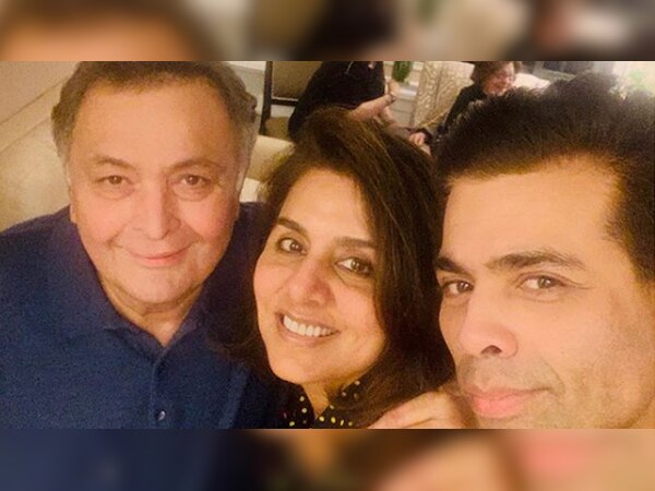 करण जौहर ने न्यूयार्क में की ऋषि-नीतू कपूर से मुलाकात, बोले- 'बेस्ट कपल'