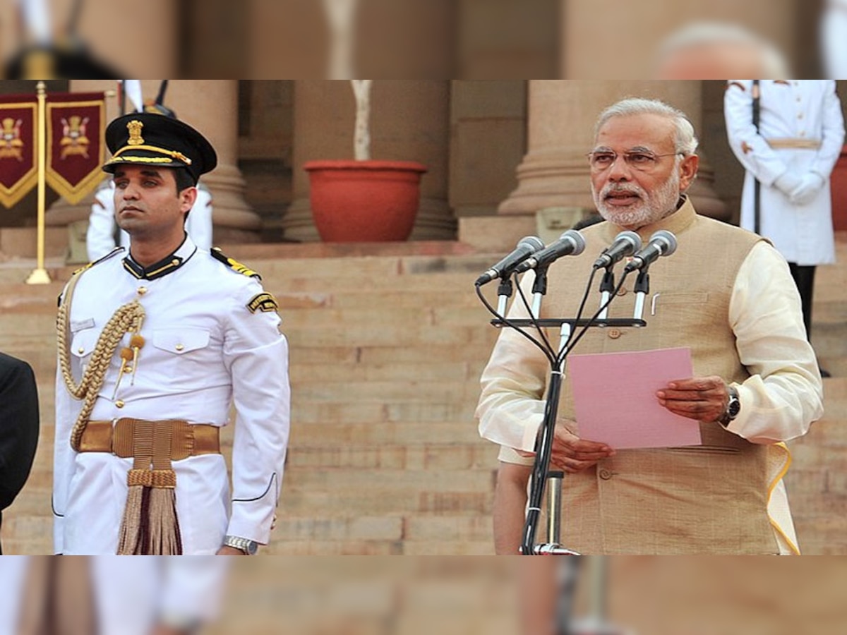 26 मई 2014 को पीएम नरेंद्र मोदी ने राष्‍ट्रपति भवन में शपथ ली... (फाइल फोटो)