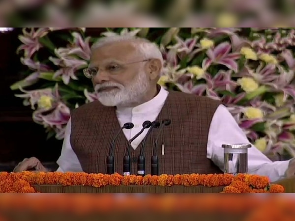 एनडीए संसदीय दल के नेता चुने गए PM मोदी, बोले-नए सांसद VIP कल्‍चर से दूर रहें