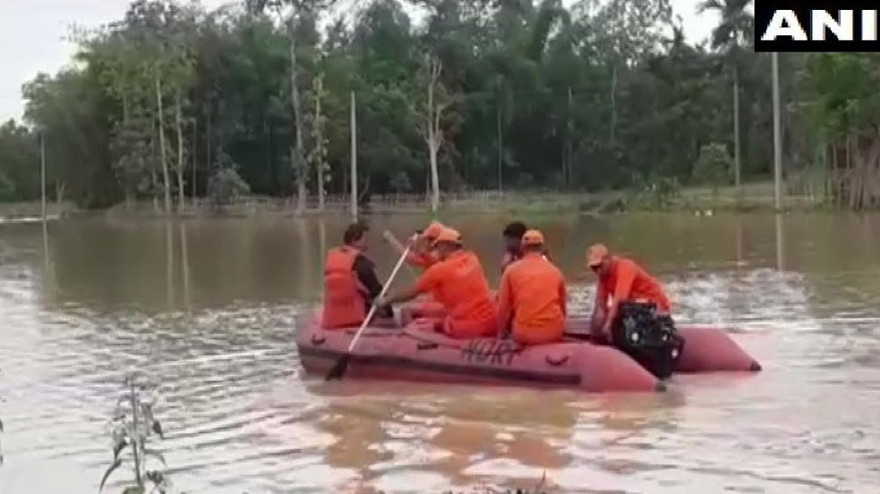 खतरे के निशाने पर पहुंची मनु नदी Manu river reached the target of danger