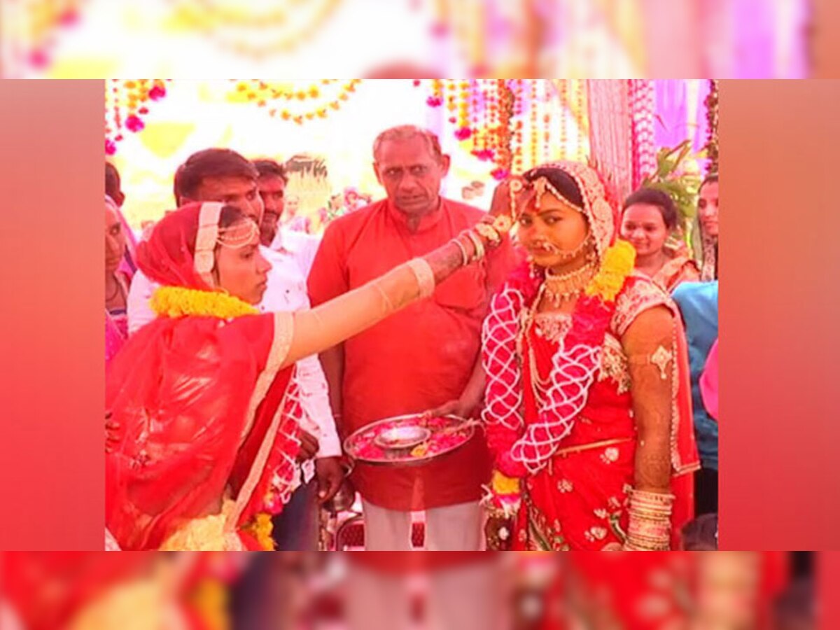 इस परंपरा के तहत दूल्‍हा अपनी ही शादी में शिरकत नहीं कर सकता. उसकी जगह बहन या परिवार की कोई अन्‍य बिन-ब्‍याही लड़की शादी में उसका प्रतिनिधित्‍व करती है.(फोटो: ANI)