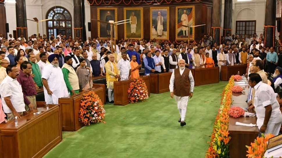 फोटो सौजन्य: .narendramodi.in फोटो सौजन्य: .narendramodi.in