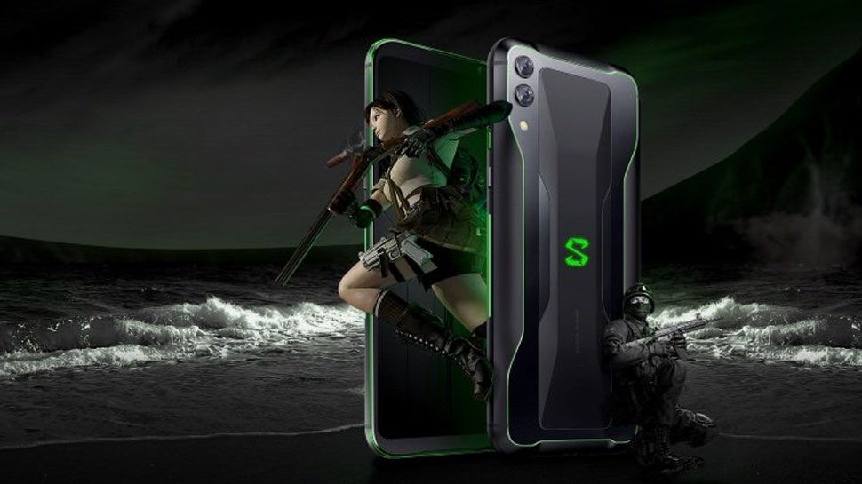 इस स्मार्टफोन में 6.39 इंच का AMOLED डिस्प्ले लगा हुआ है. (फोटो साभार ट्विटर) इस स्मार्टफोन में 6.39 इंच का AMOLED डिस्प्ले लगा हुआ है. (फोटो साभार ट्विटर)