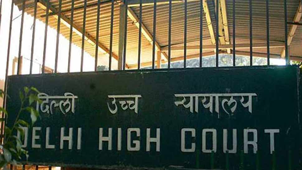 दिल्ली हाईकोर्ट में चार जजों ने ली शपथ, अब न्यायाधीशों की संख्या बढ़कर हुई 40 दिल्ली हाईकोर्ट में चार जजों ने ली शपथ, अब न्यायाधीशों की संख्या बढ़कर हुई 40