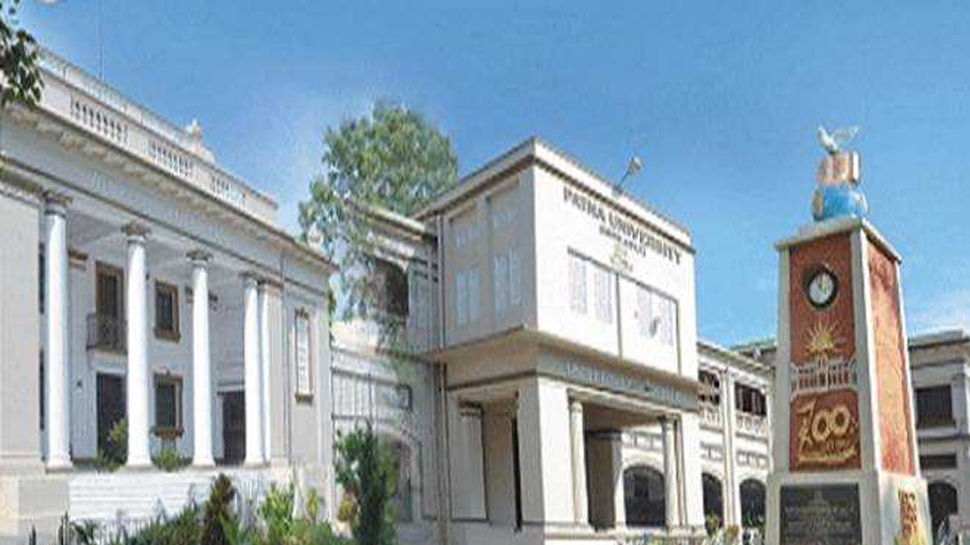 पटना विश्वविद्यालय में शिक्षकों की कमी. (फाइल फोटो) पटना विश्वविद्यालय में शिक्षकों की कमी. (फाइल फोटो)