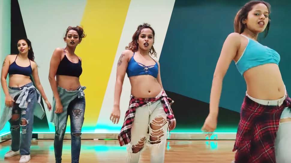 इंटरनेट पर धमाल मचा रहा इन लड़कियों का अंदाज, बार-बार देखा जा रहा VIDEO