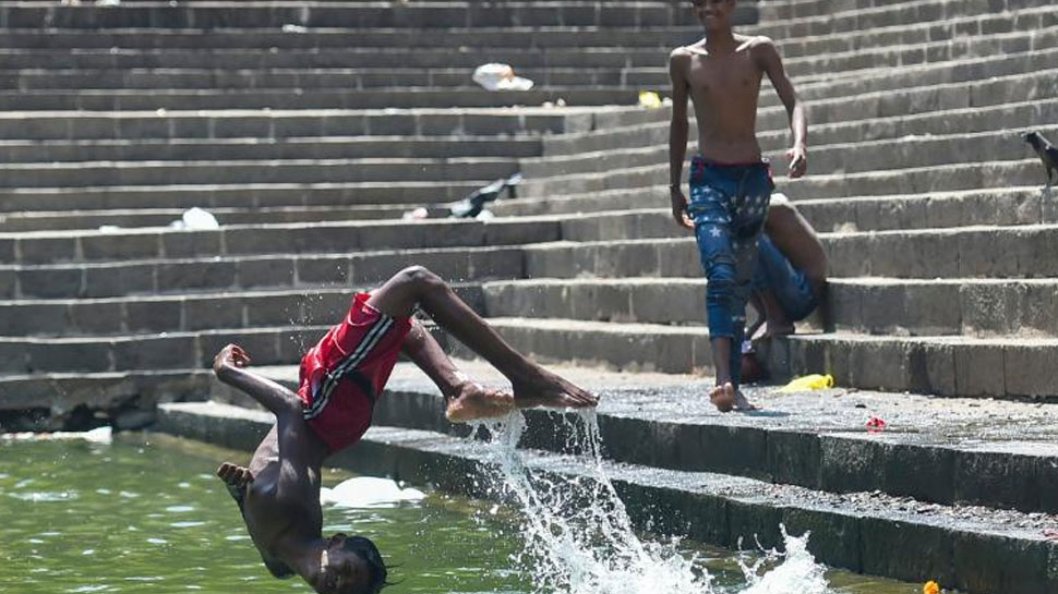 फिलहाल मॉनसून का इंतजार करना होगा. (फाइल) फिलहाल मॉनसून का इंतजार करना होगा. (फाइल)