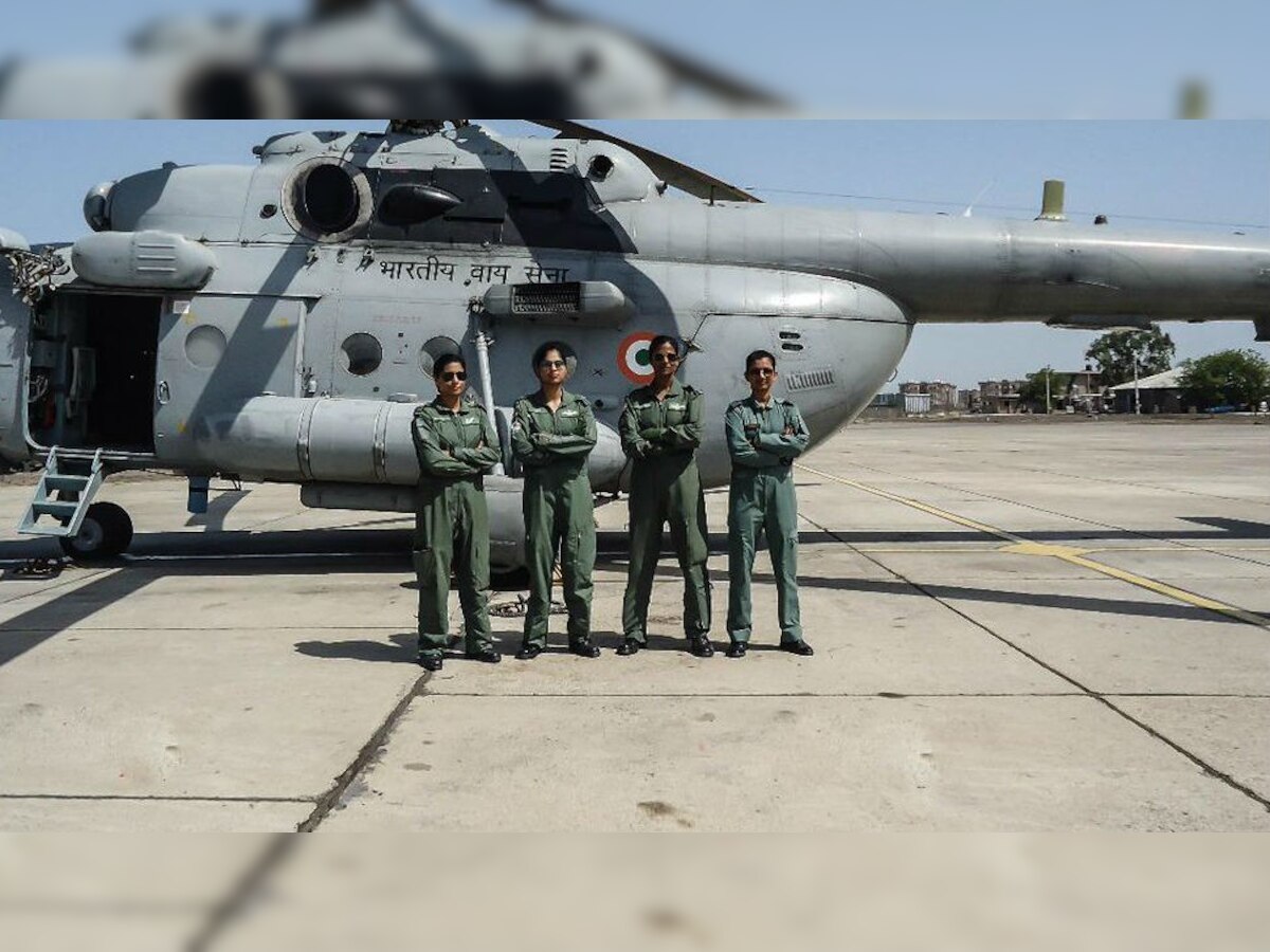 अमन निधी ने बैटल इवोल्यूशन ट्रेनिंग मिशन के तहत mi-17 वी 5 हेलीकॉप्टर उड़ाया. (फोटो साभार: ANI)